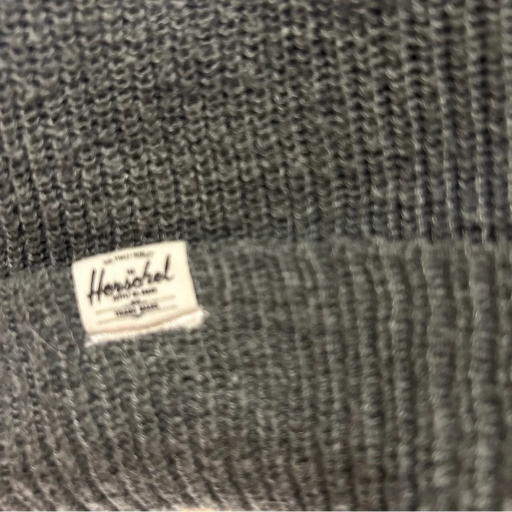 Herschel Supply Co gray Elmer kid’s Beanie knit hat